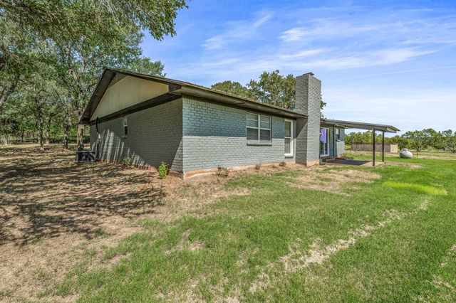 558 Copperhead, Mineral Wells, TX 76067