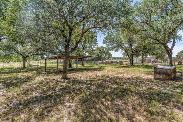 558 Copperhead, Mineral Wells, TX 76067