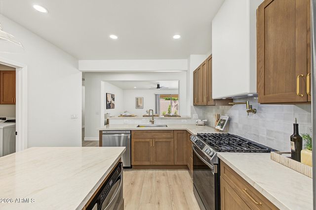 4410 E CAMPO BELLO Drive, Phoenix, AZ 85032
