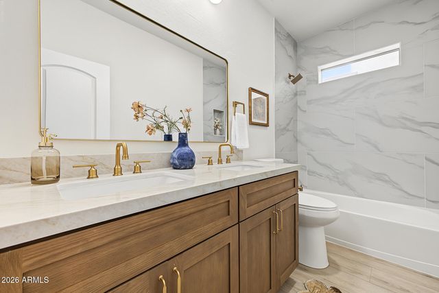 4410 E CAMPO BELLO Drive, Phoenix, AZ 85032