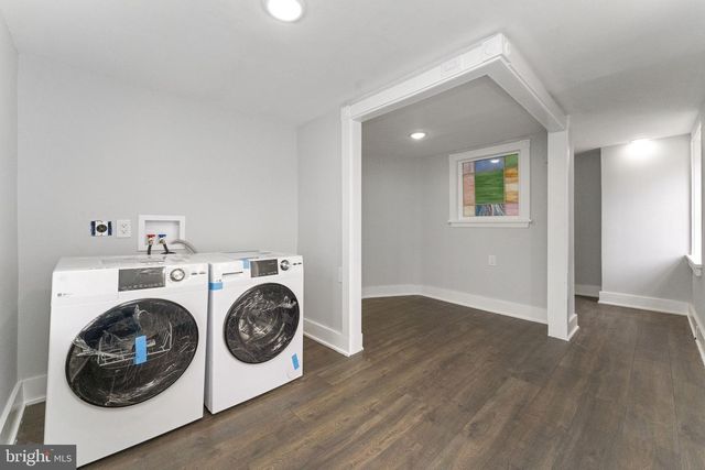 7701 RIDGE AVE, Philadelphia, PA 19128