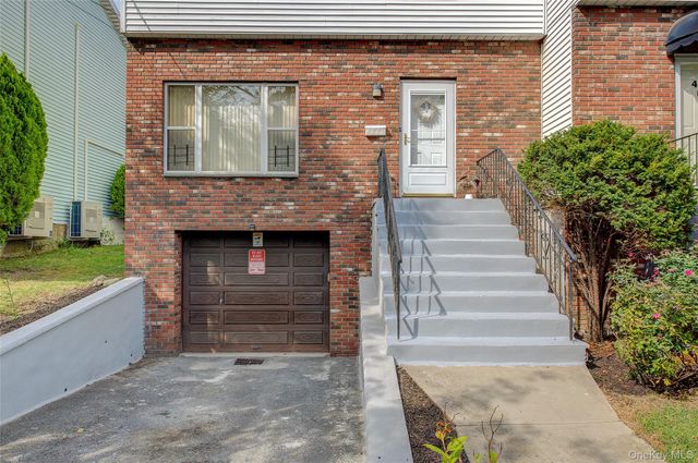 41 Beechwood Avenue House, Mount Vernon, NY 10553