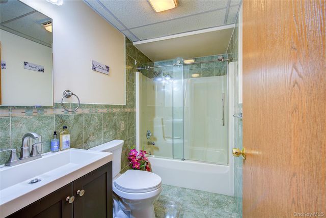 41 Beechwood Avenue House, Mount Vernon, NY 10553