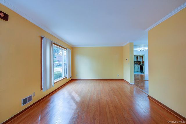 41 Beechwood Avenue House, Mount Vernon, NY 10553