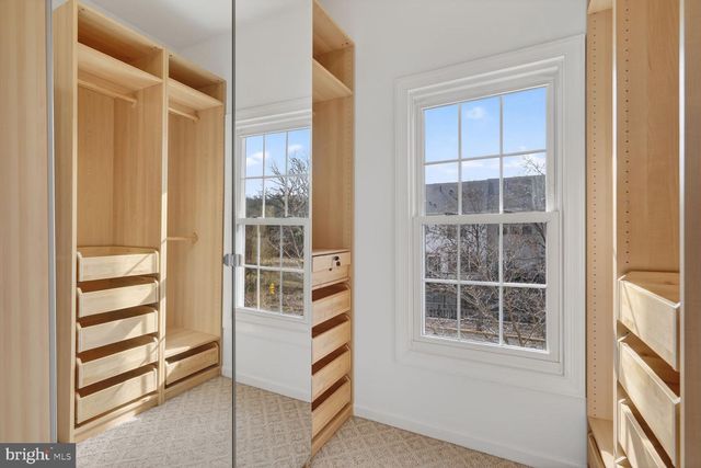 119 RIVER RD, Occoquan, VA 22125