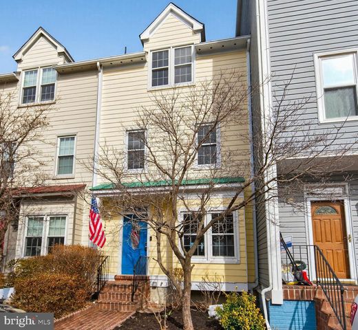 119 RIVER RD, Occoquan, VA 22125