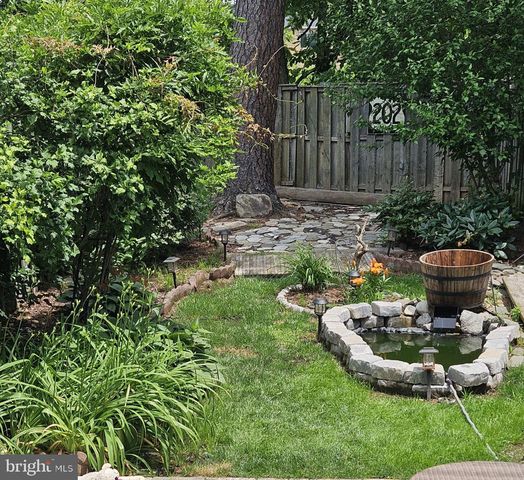 119 RIVER RD, Occoquan, VA 22125