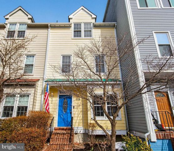 119 RIVER RD, Occoquan, VA 22125