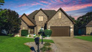10589 Erie Drive, Crown Point, IN 46307