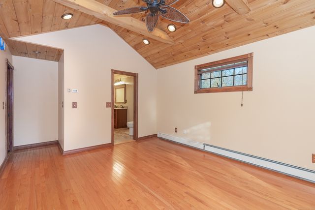 9 Cheryl Lane, Prospect, CT 06712
