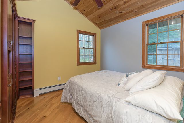 9 Cheryl Lane, Prospect, CT 06712