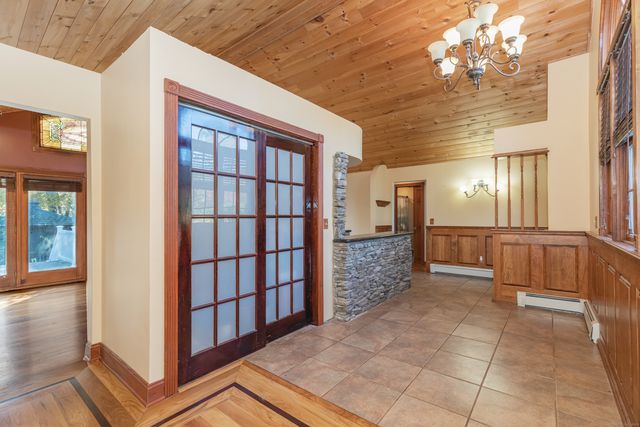 9 Cheryl Lane, Prospect, CT 06712
