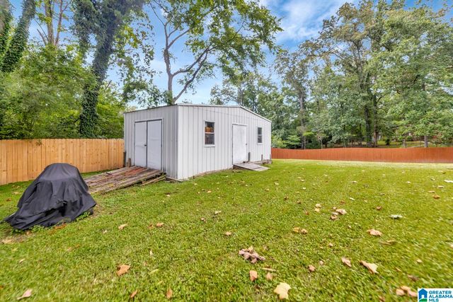 620 4TH COURT, Pleasant Grove, AL 35127