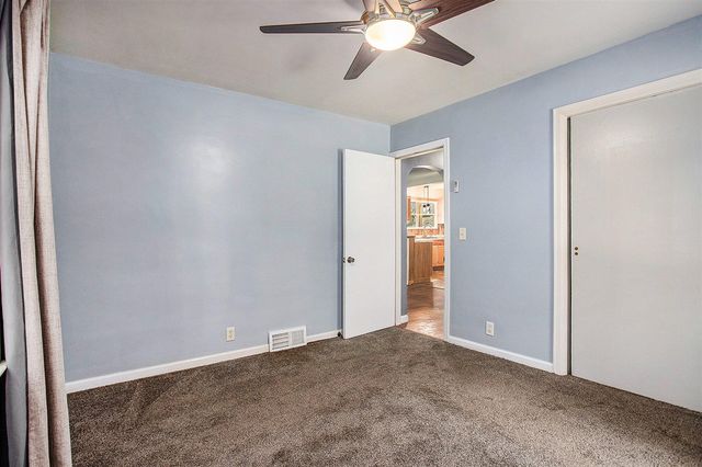 32780 M 43, Paw Paw, MI 49079