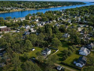 896 Sandwich Rd, Bourne, MA 02561