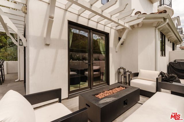 1025 Euclid Street 101, Santa Monica, CA 90403