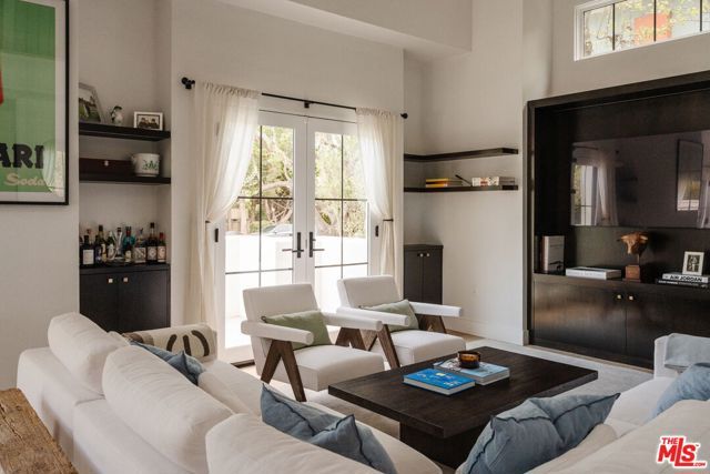 1025 Euclid Street 101, Santa Monica, CA 90403