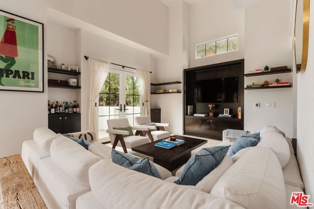 1025 Euclid Street 101, Santa Monica, CA 90403