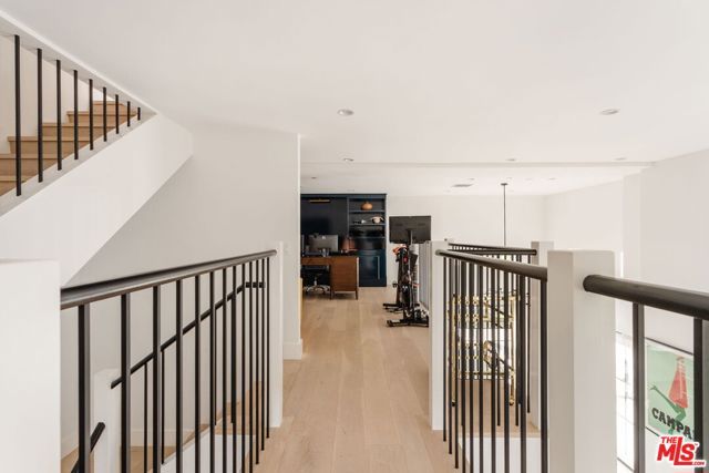 1025 Euclid Street 101, Santa Monica, CA 90403