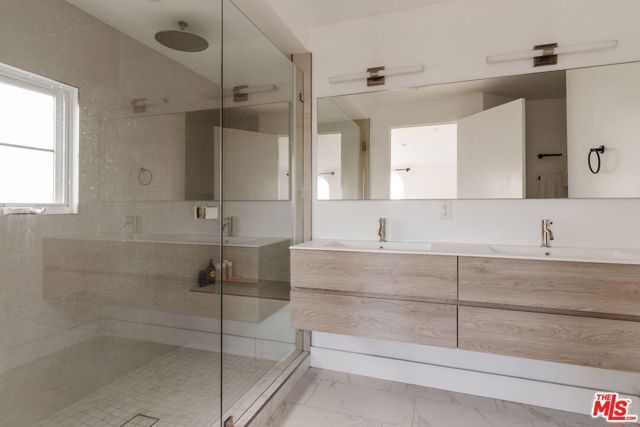 1025 Euclid Street 101, Santa Monica, CA 90403