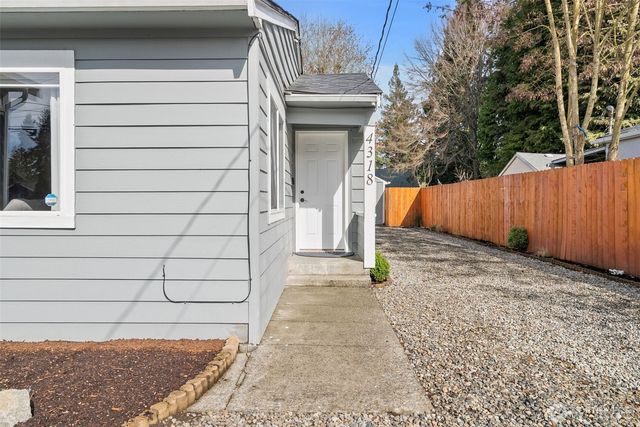 4318 14th Avenue SE, Lacey, WA 98503