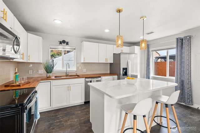 4318 14th Avenue SE, Lacey, WA 98503