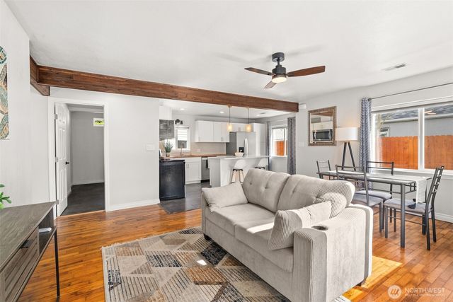 4318 14th Avenue SE, Lacey, WA 98503