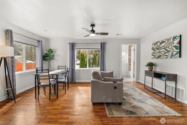 4318 14th Avenue SE, Lacey, WA 98503