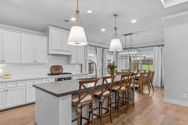 660 Lookout Point Avenue, Aledo, TX 76008