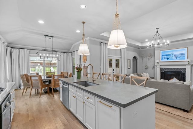 660 Lookout Point Avenue, Aledo, TX 76008