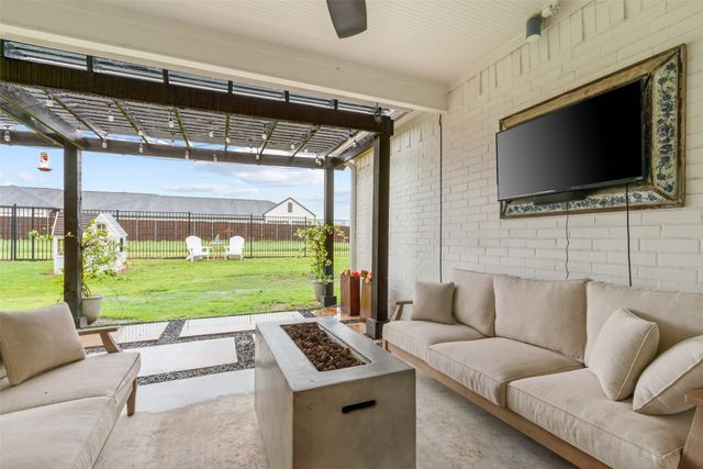660 Lookout Point Avenue, Aledo, TX 76008