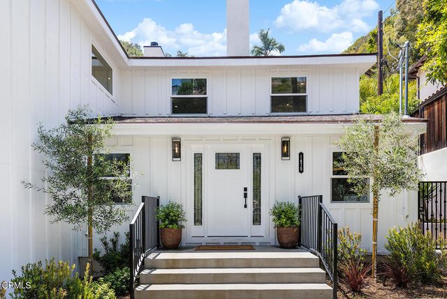 1475 N Bundy Drive, Los Angeles, CA 90049