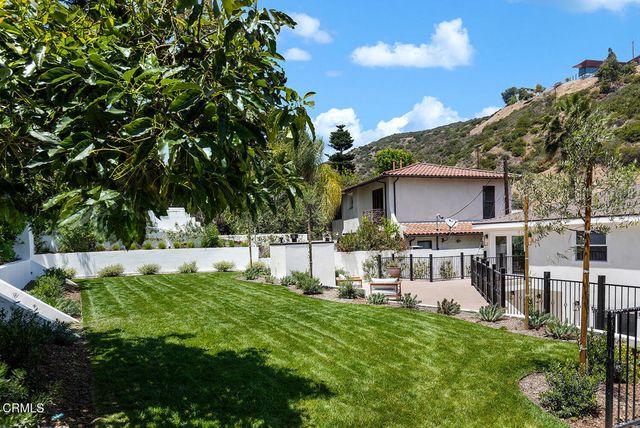 1475 N Bundy Drive, Los Angeles, CA 90049