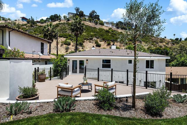 1475 N Bundy Drive, Los Angeles, CA 90049