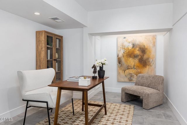 1475 N Bundy Drive, Los Angeles, CA 90049
