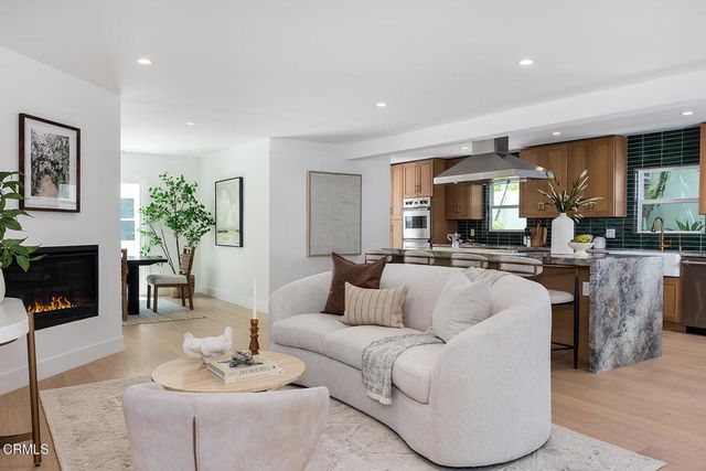 1475 N Bundy Drive, Los Angeles, CA 90049