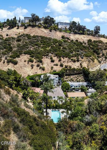 1475 N Bundy Drive, Los Angeles, CA 90049