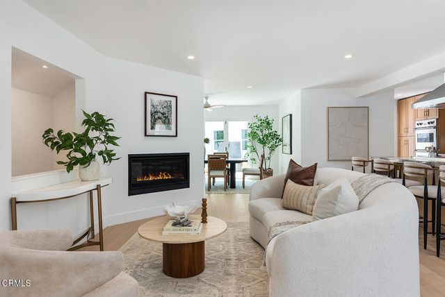 1475 N Bundy Drive, Los Angeles, CA 90049
