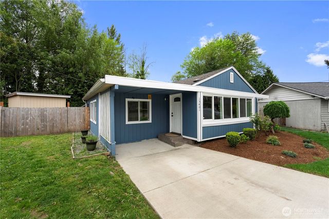 15401 2nd Avenue NE, Shoreline, WA 98155