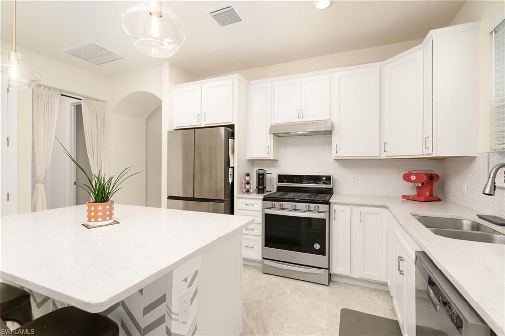 10779 Manatee Key LN, ESTERO, FL 33928 — photo 5