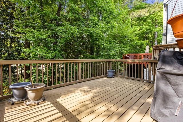 603 Wedgewood Way, Sandy Springs, GA 30350