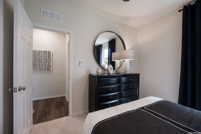 5167 FLIGHT SAIL, San Antonio, TX 78245