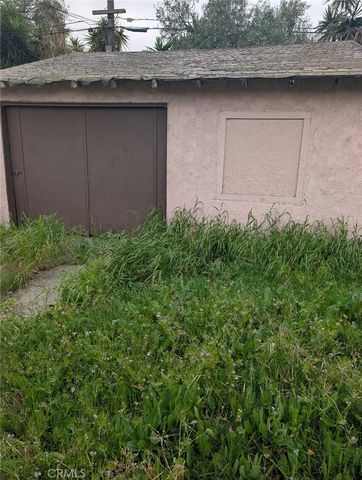 2430 W Bennett, Compton, CA 90220