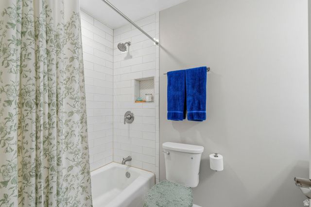 4796 S SAXONY CIR, Holladay, UT 84117