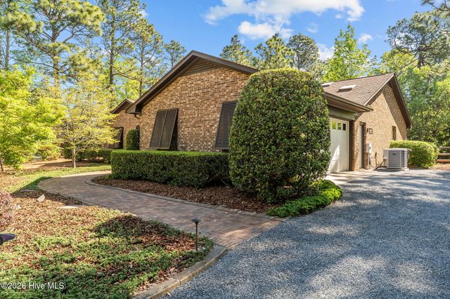 3 Mcdonald Place, Pinehurst, NC 28374