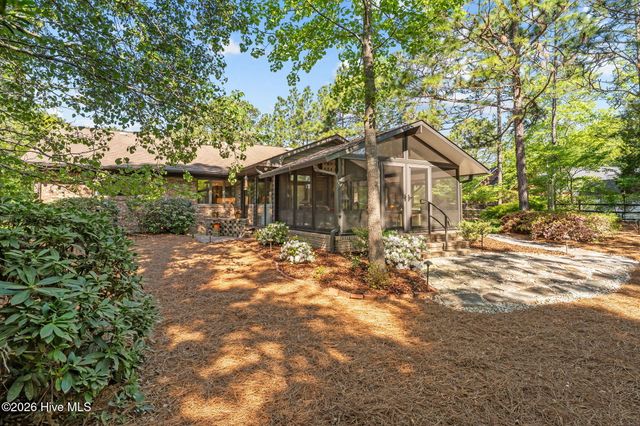 3 Mcdonald Place, Pinehurst, NC 28374