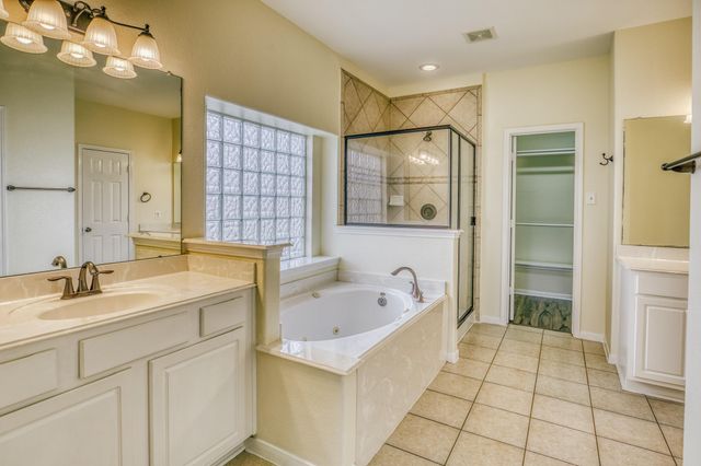 13903 Pawnee Trails Drive, Cypress, TX 77429