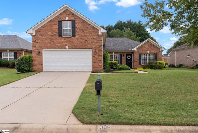 306 Jockey Court, Simpsonville, SC 29681