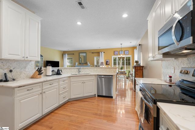 306 Jockey Court, Simpsonville, SC 29681