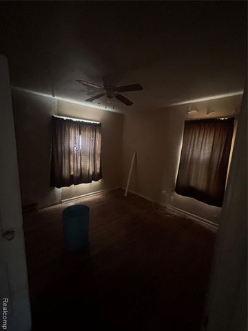 19762 Avon Avenue, Detroit, MI 48219